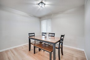 4 Mi to San Joaquin River: Remodeled Home w/ Patio