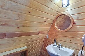 Hot Tub & Sauna: Mountain Living at Hyak Cabin!