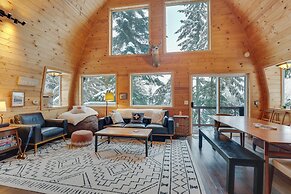 Hot Tub & Sauna: Mountain Living at Hyak Cabin!