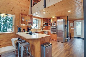 Hot Tub & Sauna: Mountain Living at Hyak Cabin!