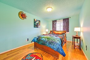 9 Mi to Spanaway Park: Home w/ Indoor Hot Tub