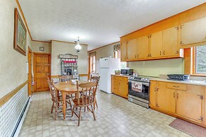 3 Mi to Penn's Creek Access: Hideaway w/ Grill!