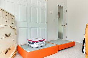 Family Home in Arrowhead Lake w/ Fire Pit!