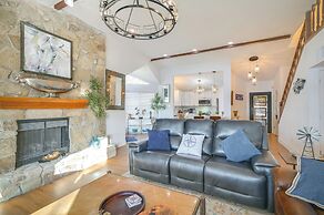 Luxe Lake Granbury Retreat: Dock, Deck & Game Room