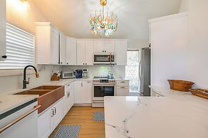 Luxe Lake Granbury Retreat: Dock, Deck & Game Room