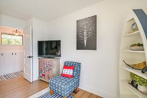 Luxe Lake Granbury Retreat: Dock, Deck & Game Room