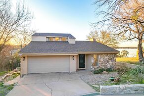 Luxe Lake Granbury Retreat: Dock, Deck & Game Room