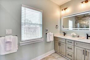 Walk to Wilkins Beach: Spacious Home w/ Hot Tub