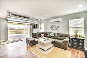 Walk to Wilkins Beach: Spacious Home w/ Hot Tub