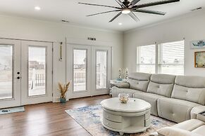 Walk to Wilkins Beach: Spacious Home w/ Hot Tub