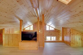 Dock + Fire Pit: Lakefront Cabin in Deer River!