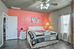 4 Mi to Circuit of the Americas: Home w/ 3 Acres