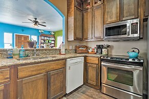 4 Mi to Circuit of the Americas: Home w/ 3 Acres