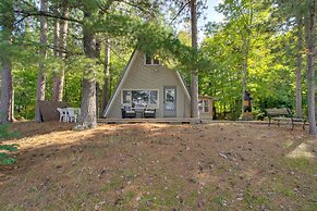 Quiet Deer River Cabin w/ Dock + Lake View!