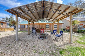 Near Steinhatchee River: Studio w/ Screened Porch!