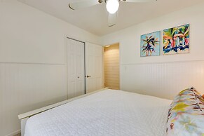 3 Mi to Beach: Coastal Escape in Mount Pleasant