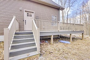 < 1 Mi to Alpine Lake: Cabin w/ Furnished Deck!