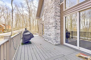 < 1 Mi to Alpine Lake: Cabin w/ Furnished Deck!