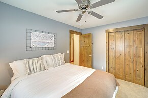 15 Mi to Lake Chelan: Mountain Chalet w/ Fire Pit!