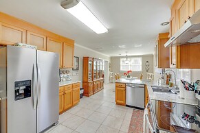 14 Mi to Raleigh: Charming Family Home!