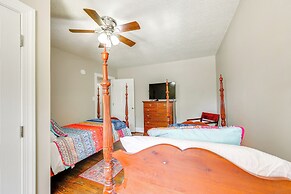 14 Mi to Raleigh: Charming Family Home!