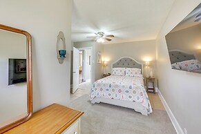 14 Mi to Raleigh: Charming Family Home!