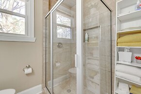 14 Mi to Raleigh: Charming Family Home!