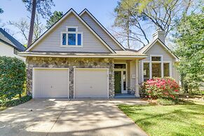 Hot Tub, Fire Pit: Retreat in The Woodlands!