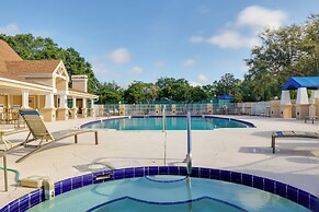 3 Mi to Dtwn: Mt Dora Golf Getaway!