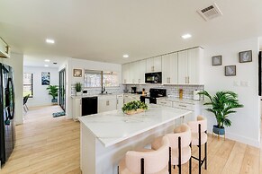 Covered Patio & Private Yard: Dallas Area Home