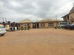 PINE HILL HOTEL