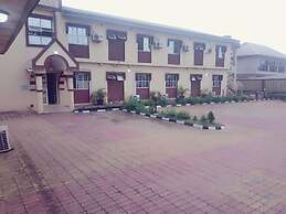 PINE HILL HOTEL