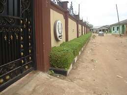 PINE HILL HOTEL
