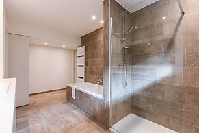 Huswell - Seaview Apartment With Spacious Terrace in Zeebrugge