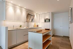 Huswell - Seaview Apartment With Spacious Terrace in Zeebrugge