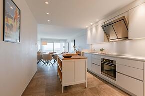 Huswell - Seaview Apartment With Spacious Terrace in Zeebrugge
