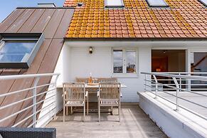 Huswell - Apartment With Sunny Terrace and Parking