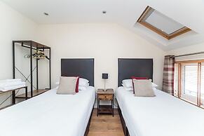 1 Bedroom Twin Apartment