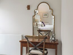 Harlech Apartments - Efnisien