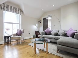 Harlech Apartments - Efnisien