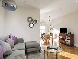 Harlech Apartments - Efnisien