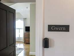 Harlech Apartments - Gwern