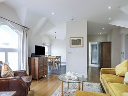 Harlech Apartments - Gwern