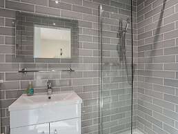 Harlech Apartments - Matholwch