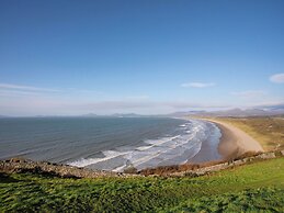 Harlech Apartments - Matholwch