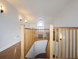 Harlech Apartments - Matholwch