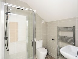 Bryn Min Manton Penthouse