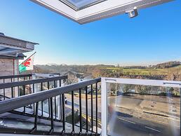 Bryn Min Manton Penthouse