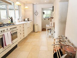 The Cottage and The Studio