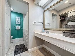 Two Bed Condo In Parkway Palms Resort 2 Bedroom Condo